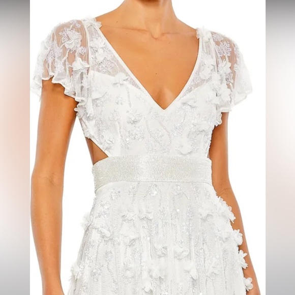 Mac Duggal Dresses & Skirts - MAC DUGGAL GOWN